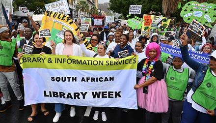 Libraries take to the street 