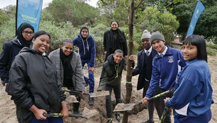 Youth invest in their future this World Earth Day