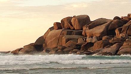 Pilot project to mitigate windblown sand on Baden Powell Drive