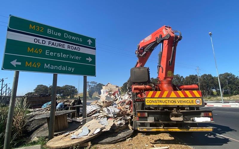https://resource.capetown.gov.za/cityassets/Media%20Centre%20Assets/dump%201.jpg