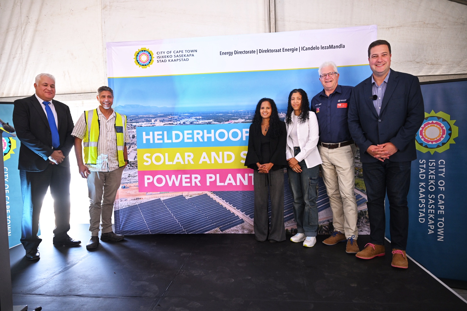 Energy Executive Direcor Kadri Nassiep, Energy official Marlyn Hendricks, Alderman Limberg, competition winner Vinolia Cloete, Premier Alan Winde and Mayor Hill-Lewis.jpeg