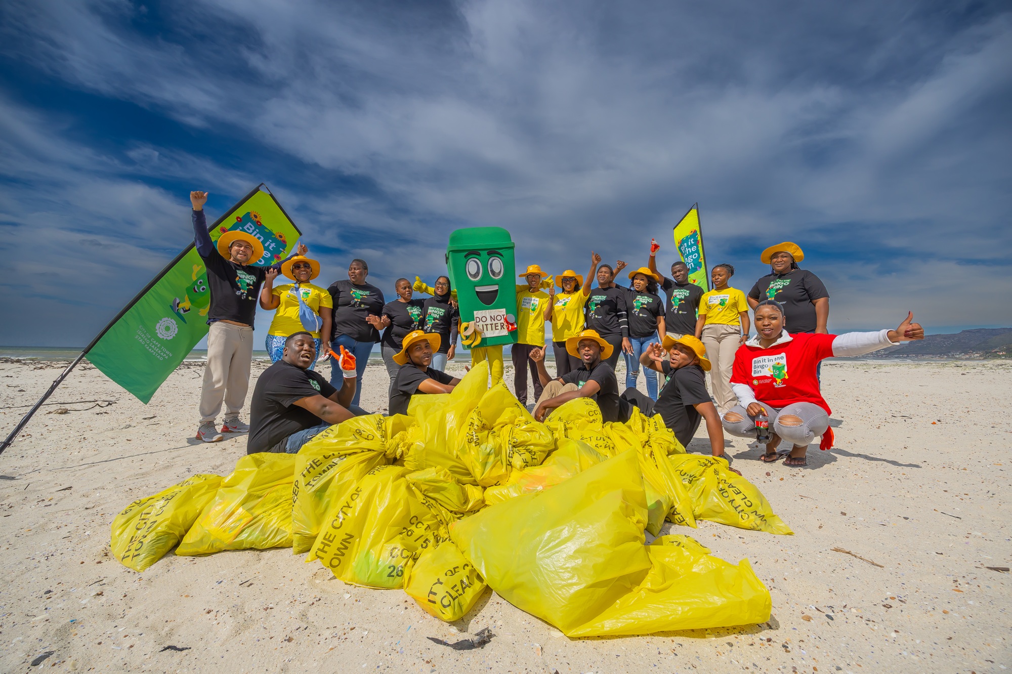 A group photo of Bingo and the clean-up team 1.jpg