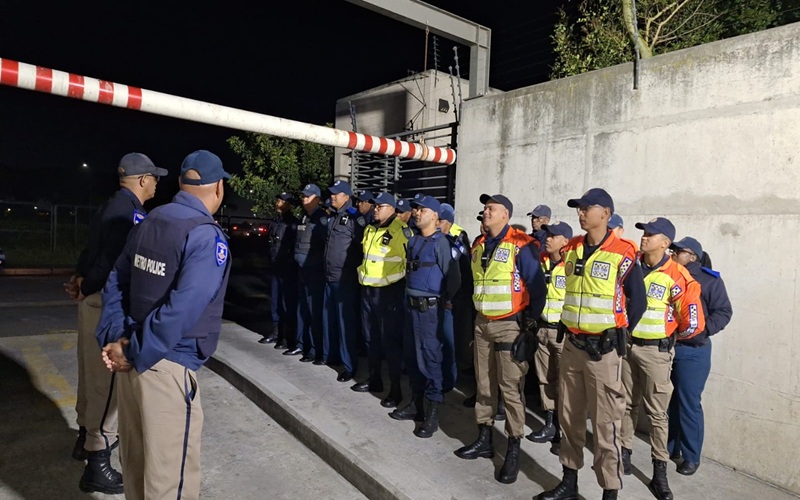 Staff-on-parade-ahead-of-patrols.jpeg